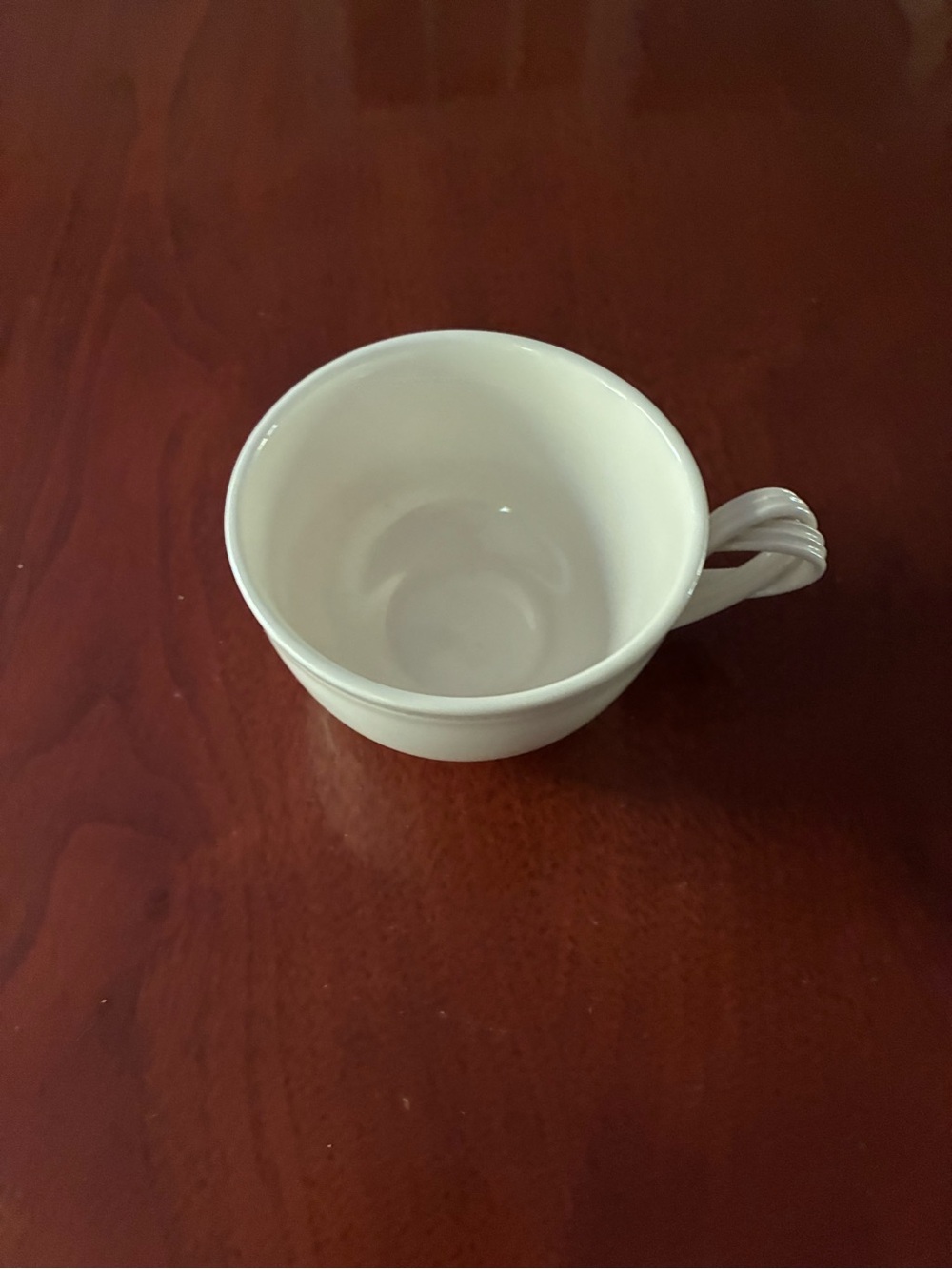 Brand new with tags RARE Hartley Greens creamware. Coffee/tea cup.